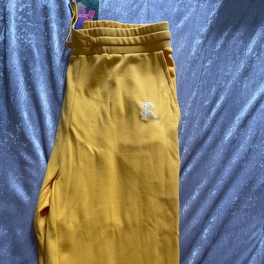 “Long boy pants” (GSUWOO)